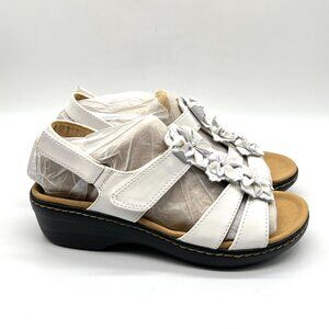 Clarks Womens Size 8.5 Merliah Sheryl White Leather Floral Sandals‎ Shoes